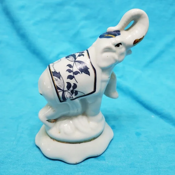 Vintage Elephants 2 pcs - Picture 4 of 6